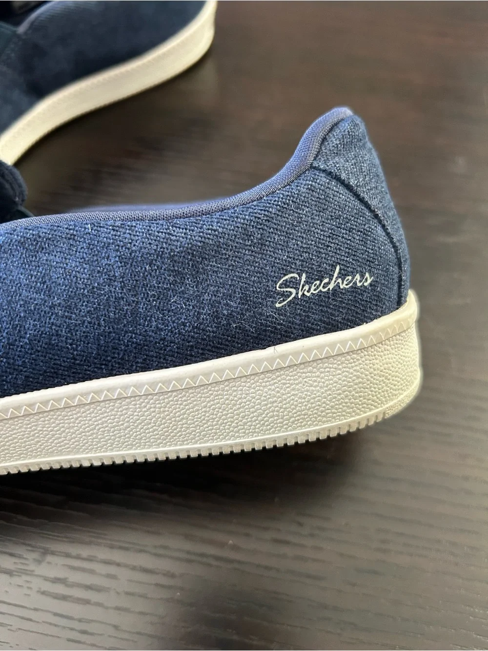 Skechers Navy Bow Slip-On memory foam Flats for Women Sz 7.5